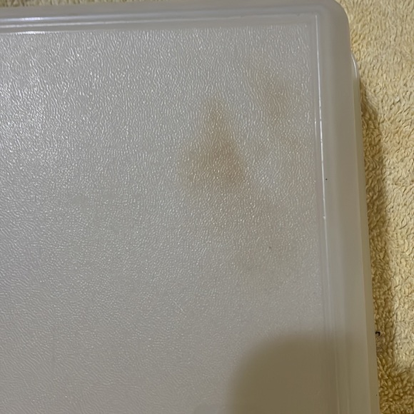 Tupperware - Picture 6 of 7